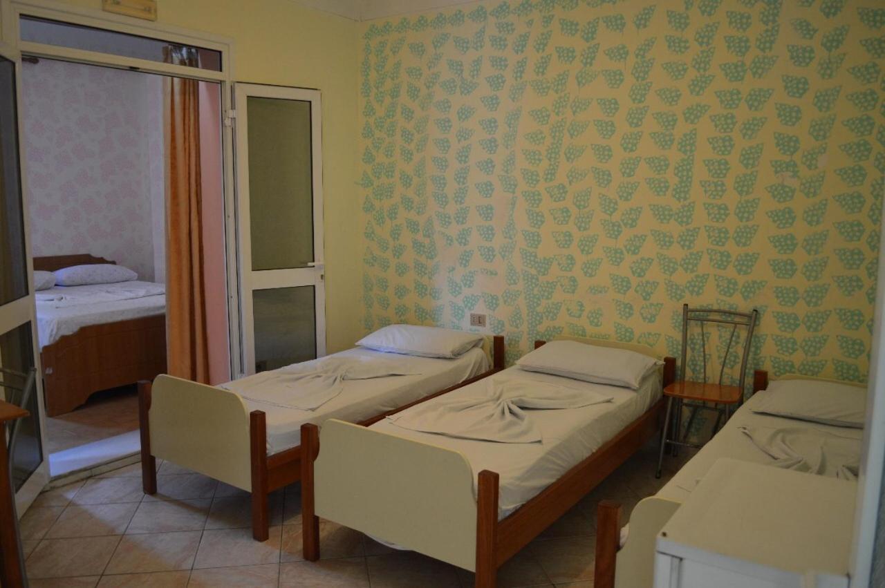Hotel Ridal Vlorë Exterior foto